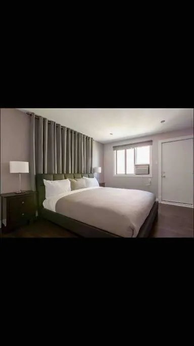 Cozy Condo In Downtown Montréal