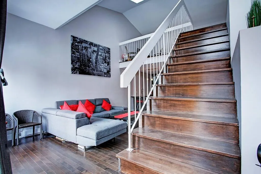 Cozy Condo In Downtown Montréal